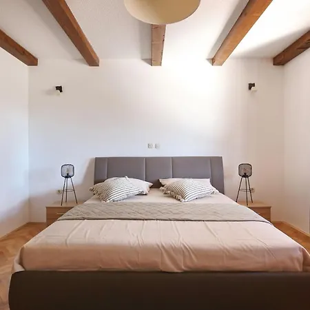 Attractive - Casa Nair *