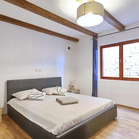 Attractive - Casa Nair