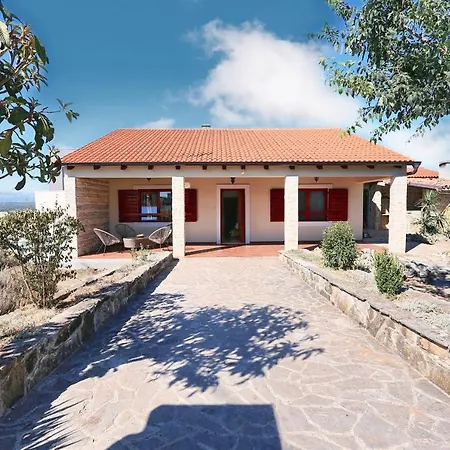 Attractive - Casa Nair