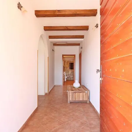 Attractive - Casa Nair